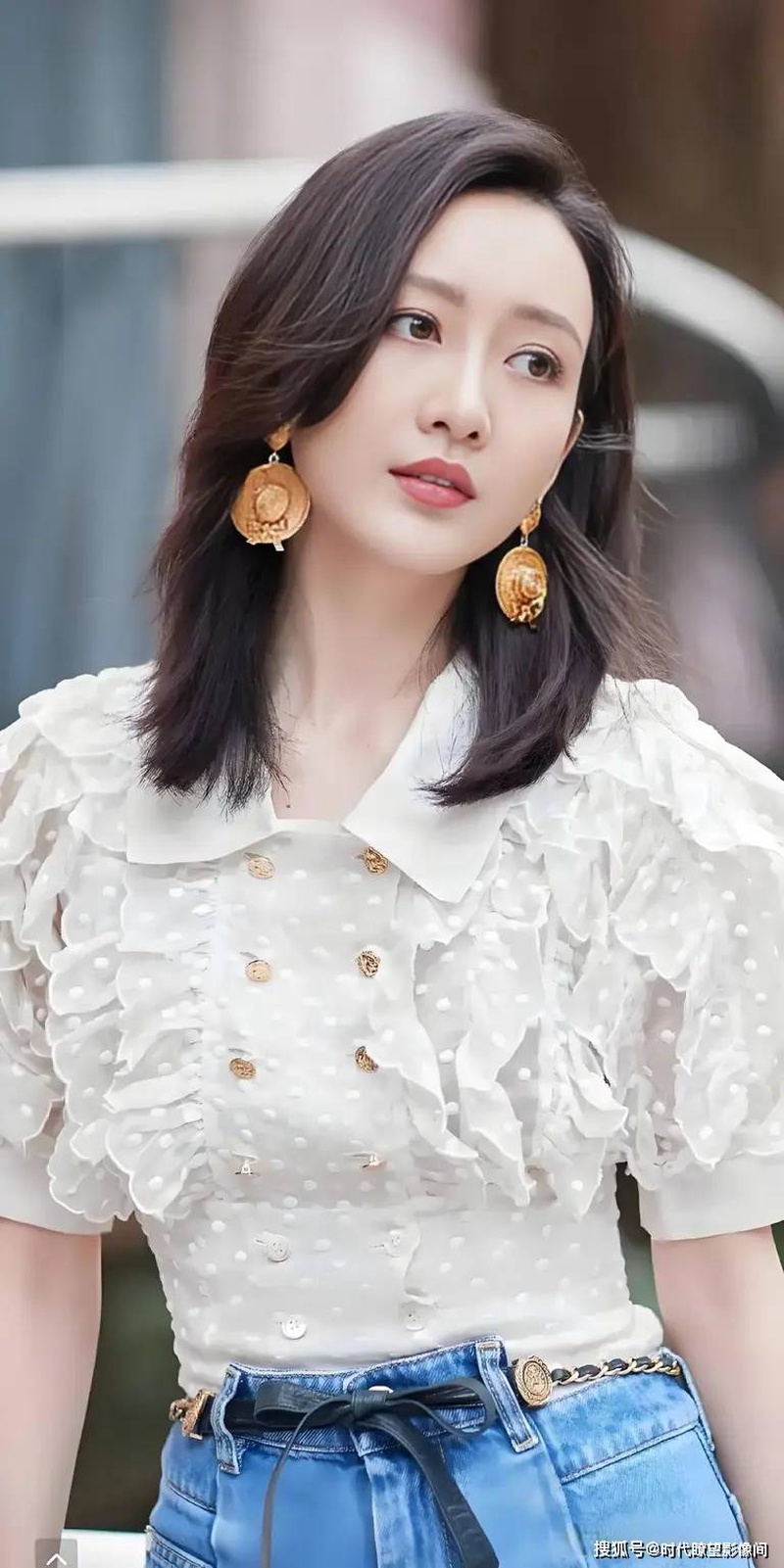 王鸥
